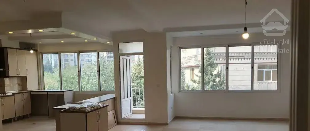 110متر  فول امکانات  غرق نور  بلوارحاج شعبانعلی