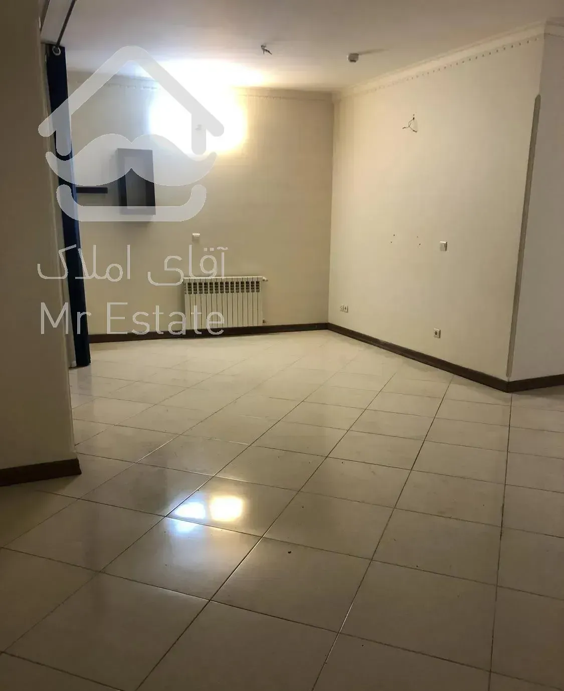 ۱۳۰متراپارتمان شیک فلکه احمداباداول سروش