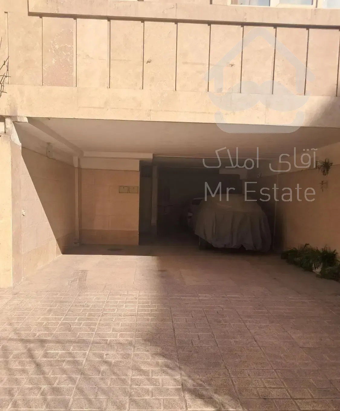 آپارتمان ۶۱متر مناسب خانواده زوج دانشجو کارمند