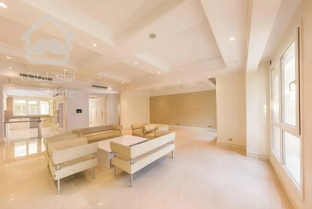 خرید 300 متری نیاوران مرجان