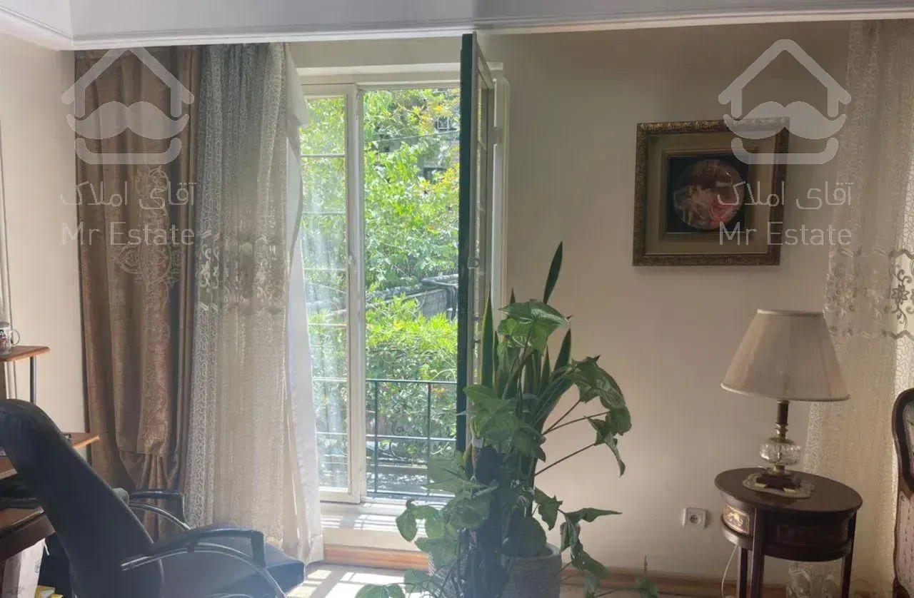 ۱۸۰ متر ۳ خوابه با امکانات کامل استخر فعال