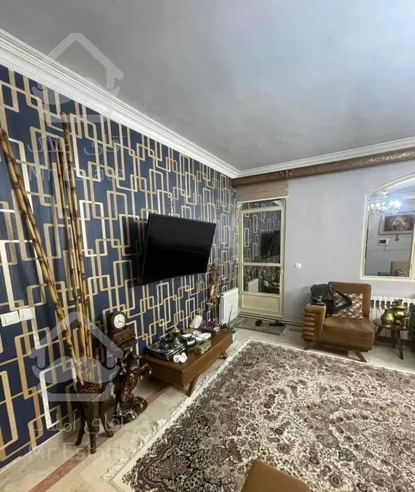 ۸۲متری دوخوابه همت غرب