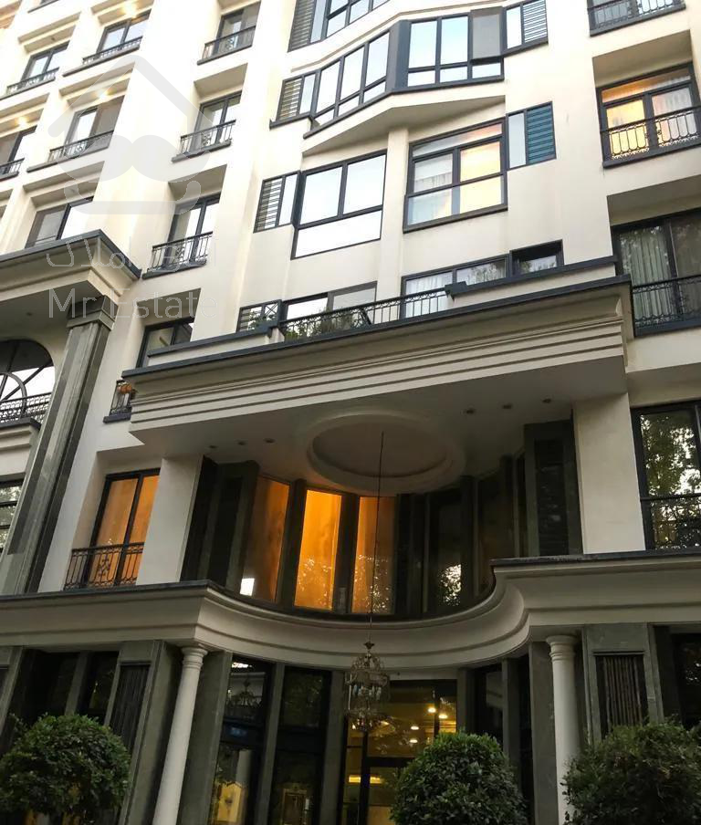 205متر ساختمان مارک دار//فرمانیه شرقی//ویو ابدی