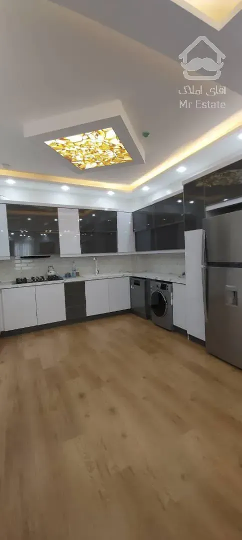 ویلای تریپلکس 3 خوابه ساحلی استخردار فول فرنیش ویو دریا