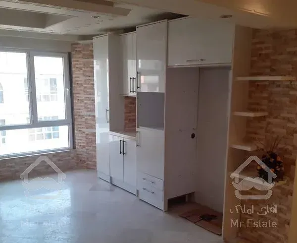 ۱۰۲متر ۲خ فول ۳ساله صادقیه فرعی دنج