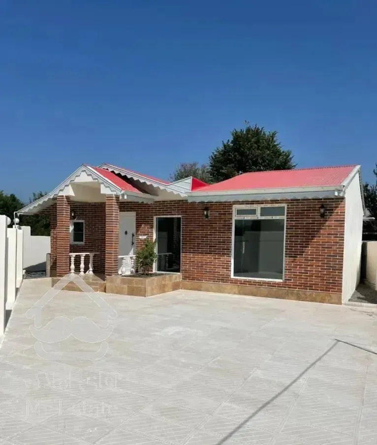 خانه ویلایی۸۰متر زمین۲۳۴متر تالش عنبراپشت