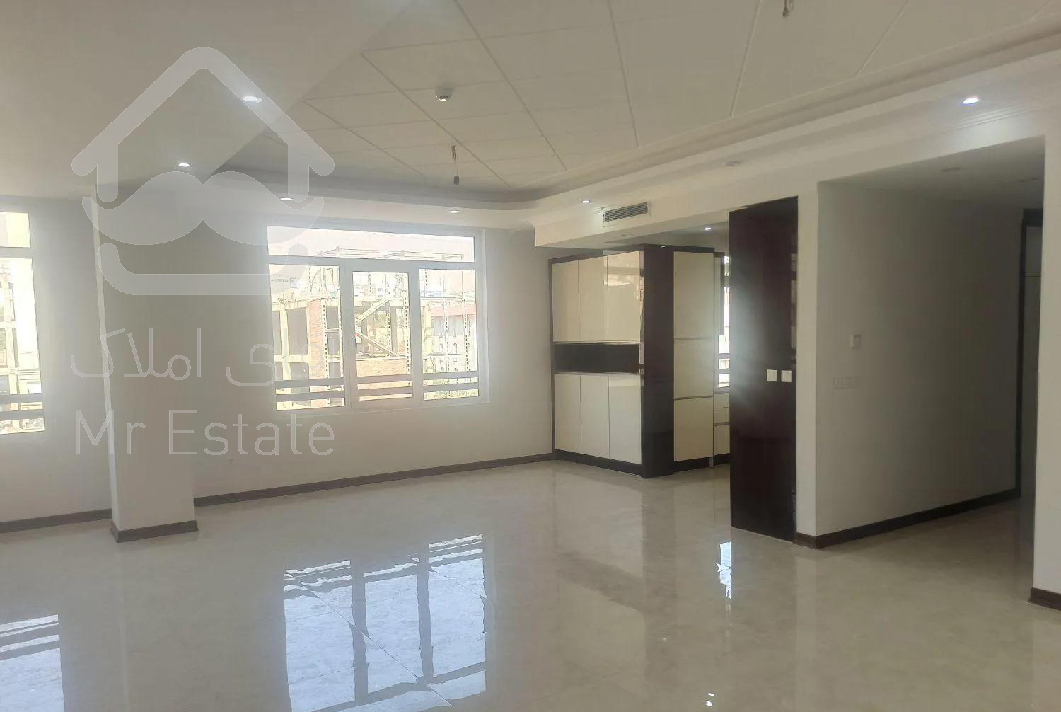 ۱۳۵ متر سه خواب نوساز کلید نخورده