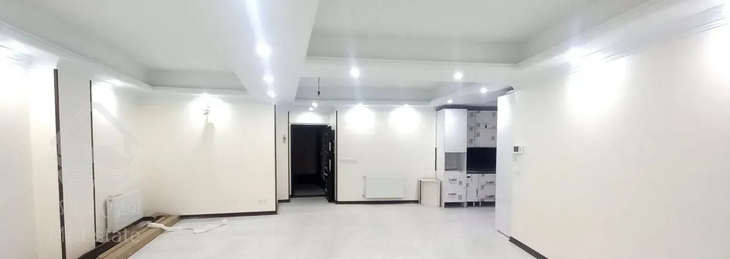 آپارتمان ۱۱۰ متری ۲ خواب / کلید نخورده