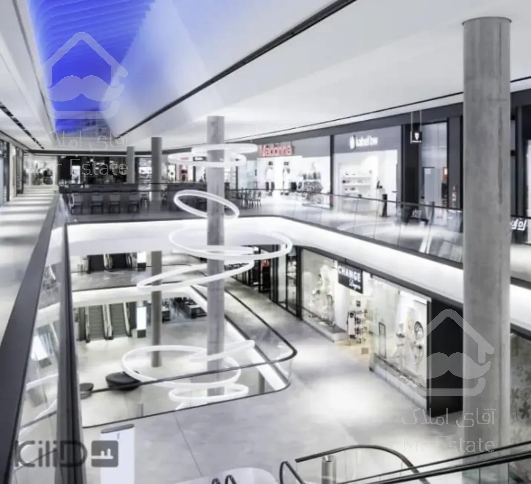 ۱۶متر، بر خیابان اصلی، الماس پاسدارن