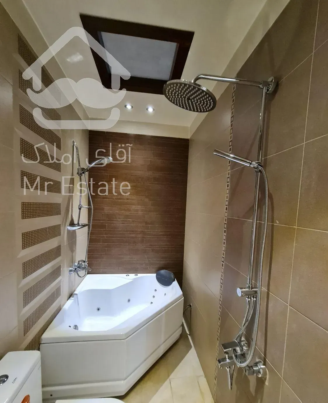 ۱۰۴متر/آپارتمان/شهرک غرب/مدرن