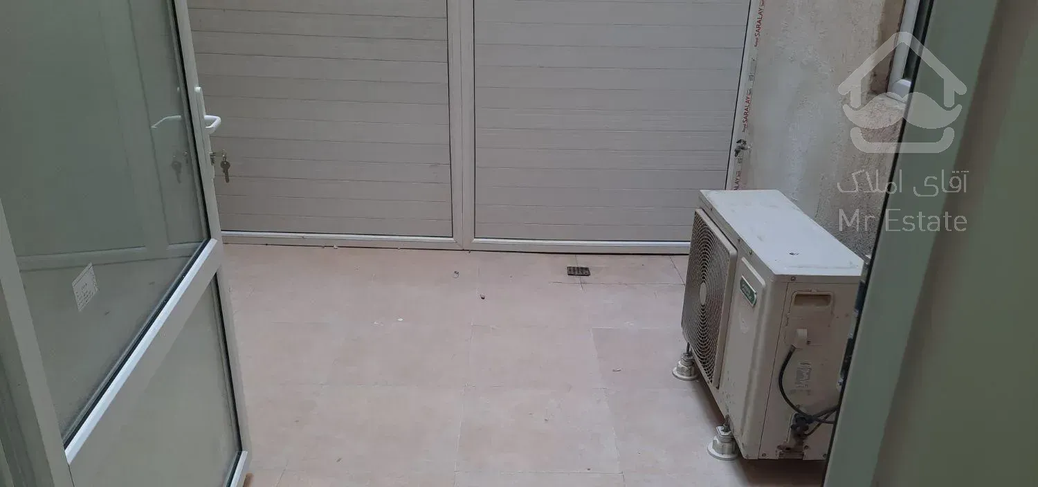 ۶۹متر چهارراه ولیعصر فول با ۱۰متر حیاط خلوت