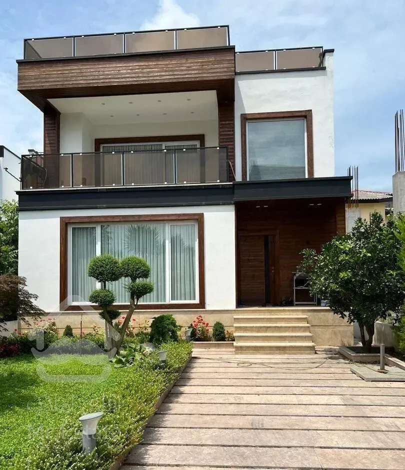 ویلا 300 متر تو  شهرک لوکس   ( ونوش )