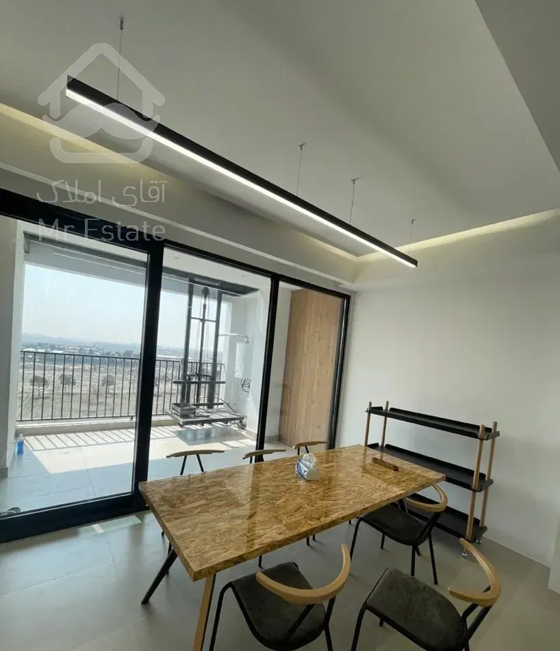 فروش آپارتمان ۹۲ متری ۲ خوابه سازه آثار هنری