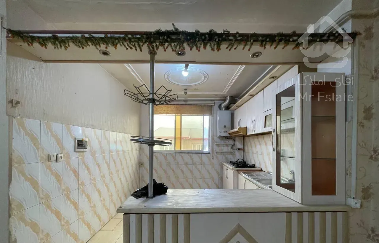 رهن واحد ۷۱ متری در صومعه سرا