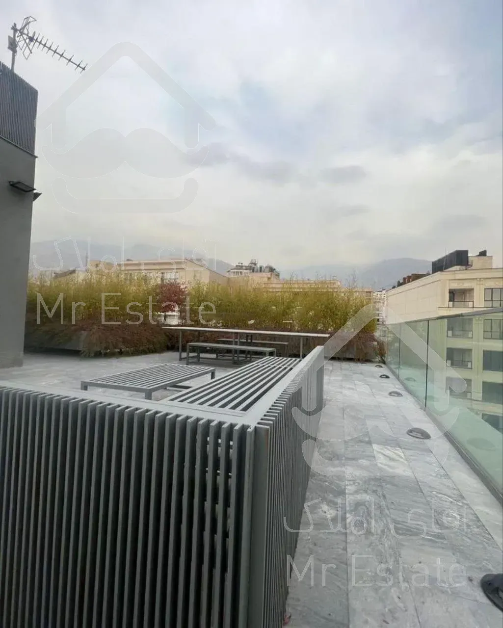 ۱۵۵ متری فرمانیه شرقی