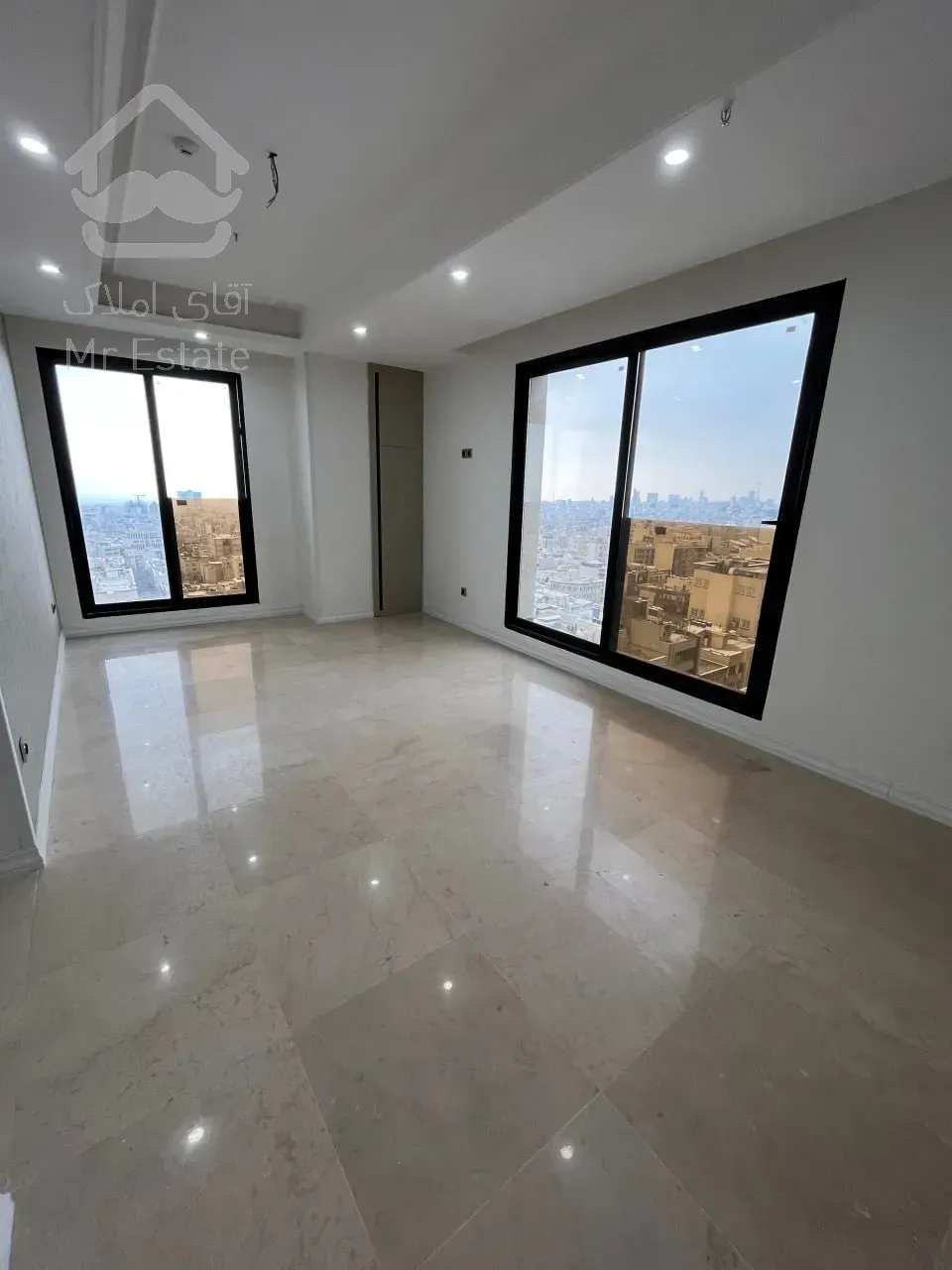 فروش واحد 235 متری مسکونی رونیکا پالاس قیطریه