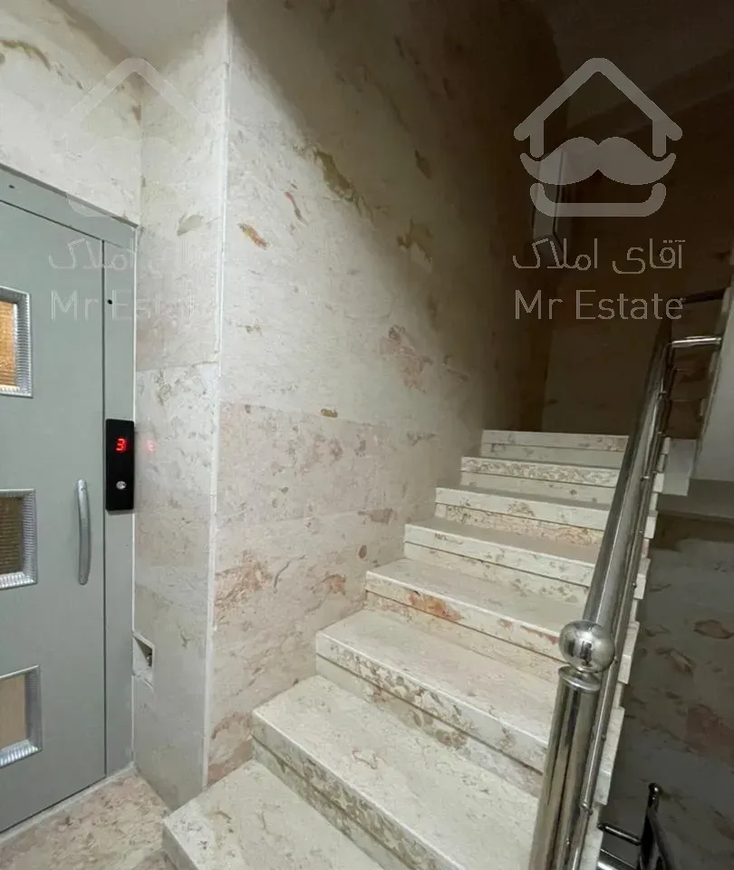 آپارتمان شیک نوساز کلیدنخورده۱۸۰متری