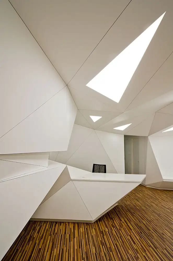 houseImg
