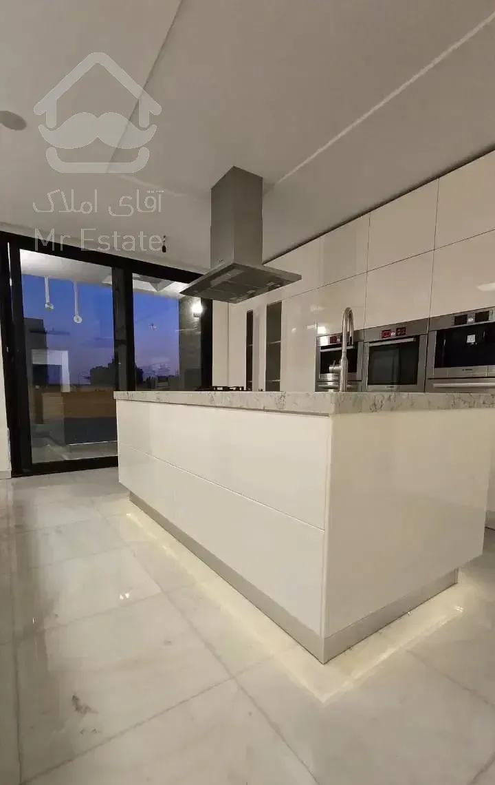 263 متری تک واحدی در دروس ۳پارکینگ سندی