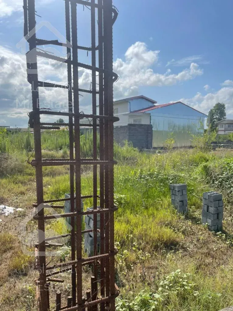 اسکلت نیمه کاره دارای پروانه ساخت