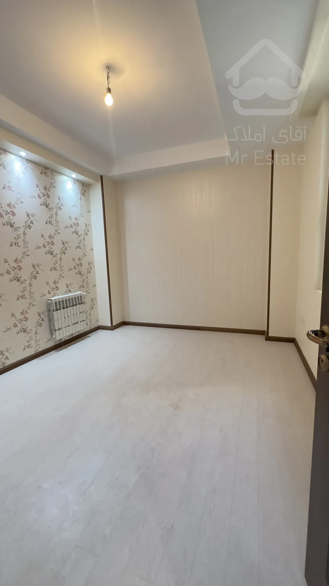 ۷۷متر۲خواب فول نور مستقیم