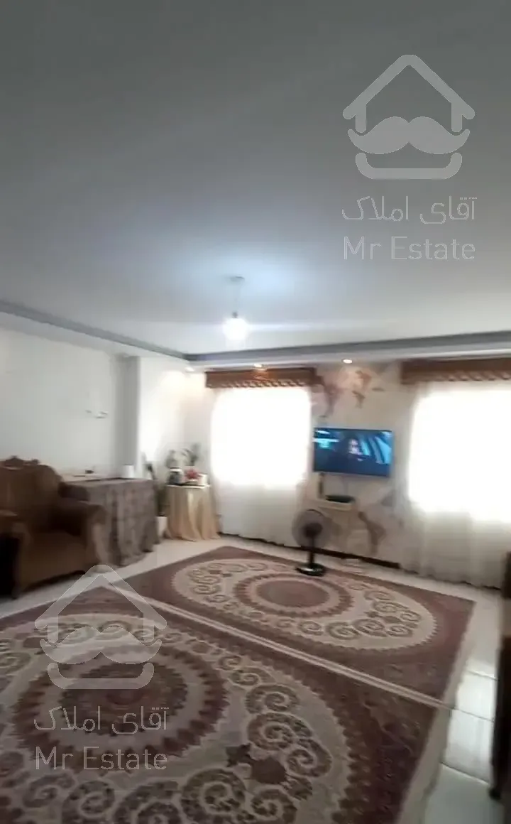 آپارتمان //۹۲//متری سند تک برگ