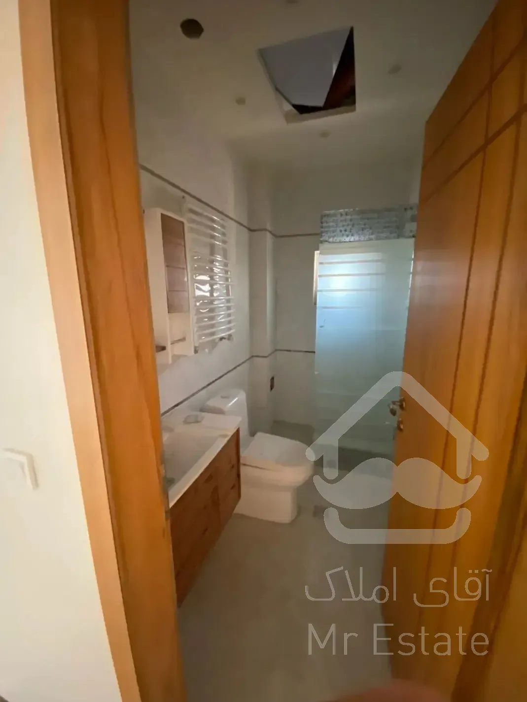 اجاره آپارتمان 98 متر، دوخواب، کلید نخورده با دو پارکینگ