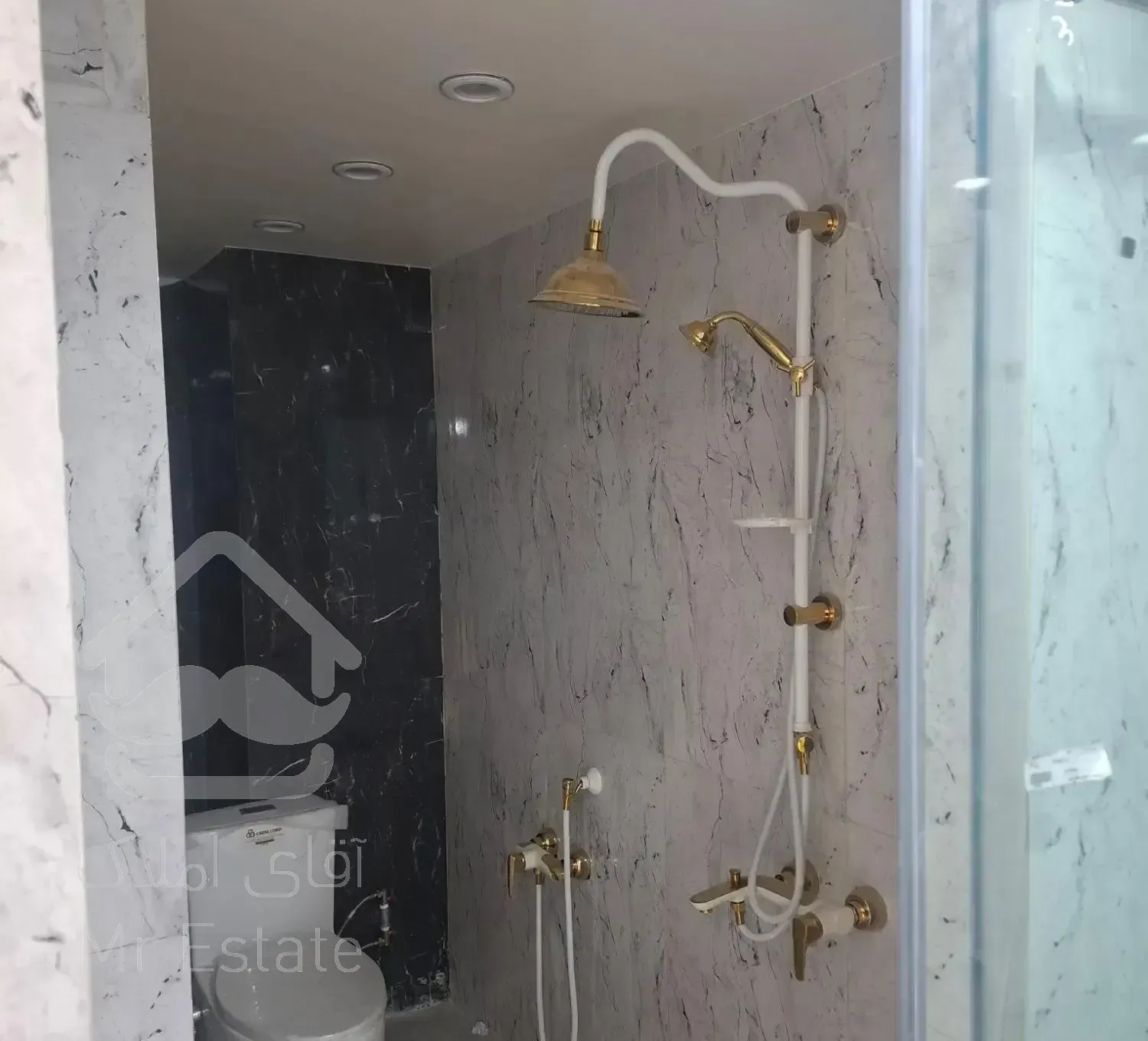 فروش آپارتمان۱۰۷ متر کارگر حر پاستور ۱۲ فروردین