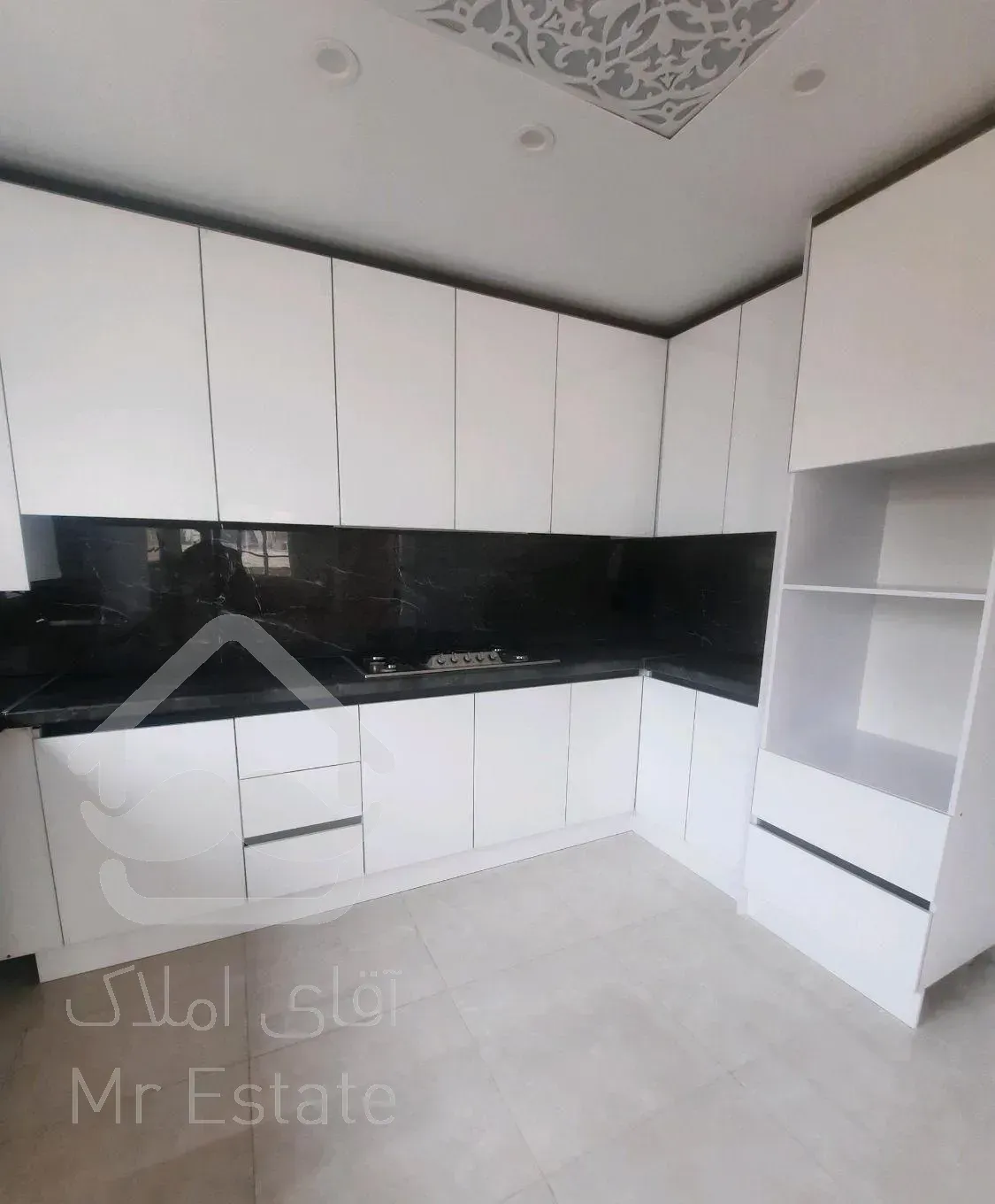 آپارتمان ۱۵۰ متری بازسازی شده فاز ۴ شهرک غرب