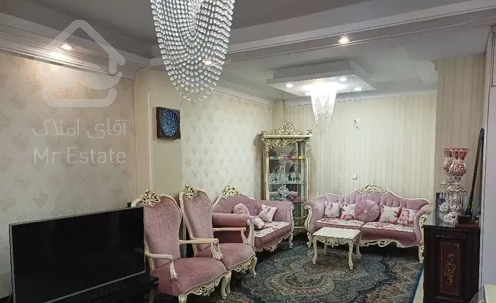 ۷۳متر ۲ خواب / بازسازی / دارای پارکینگ و انباری