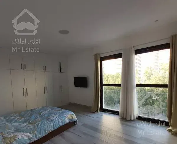 162متری 3خ نوساز سعادت آباد