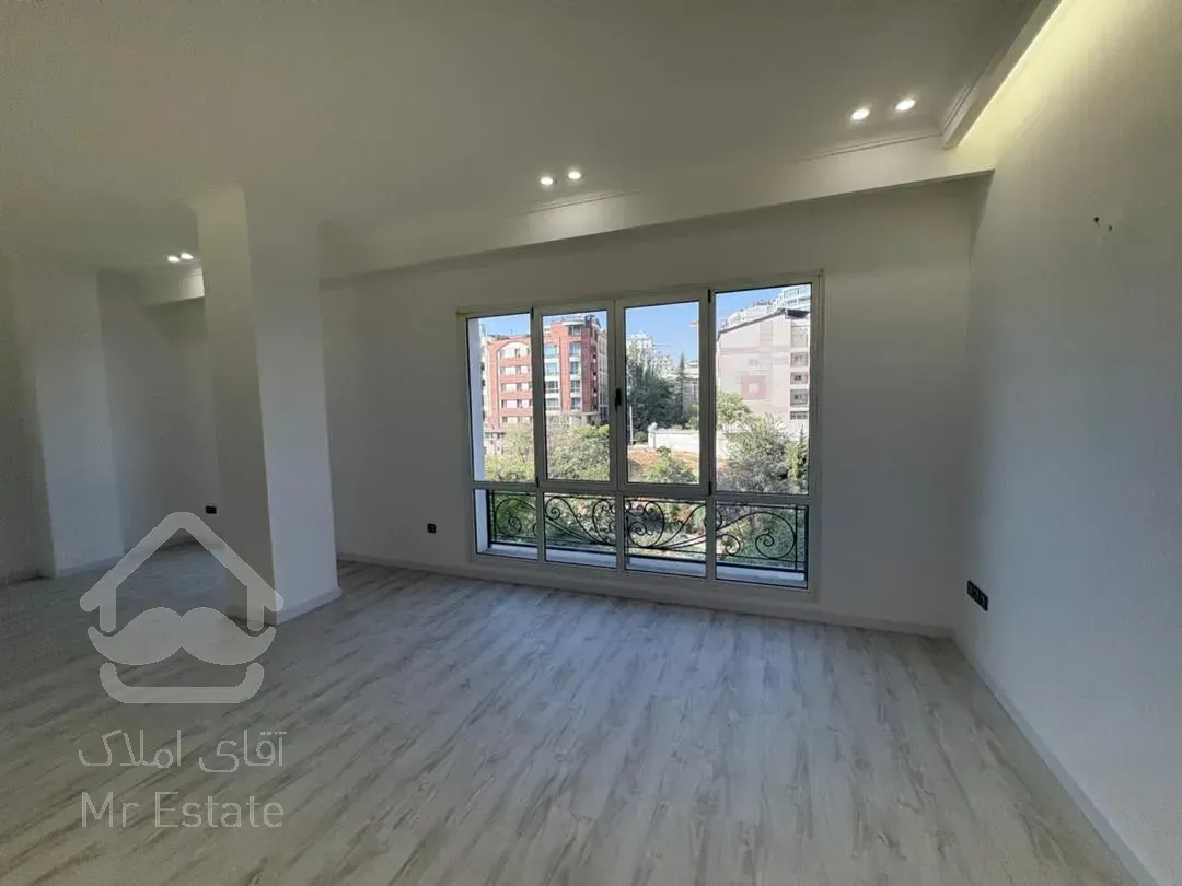 فروش اپارتمان 210 متری زعفرانیه