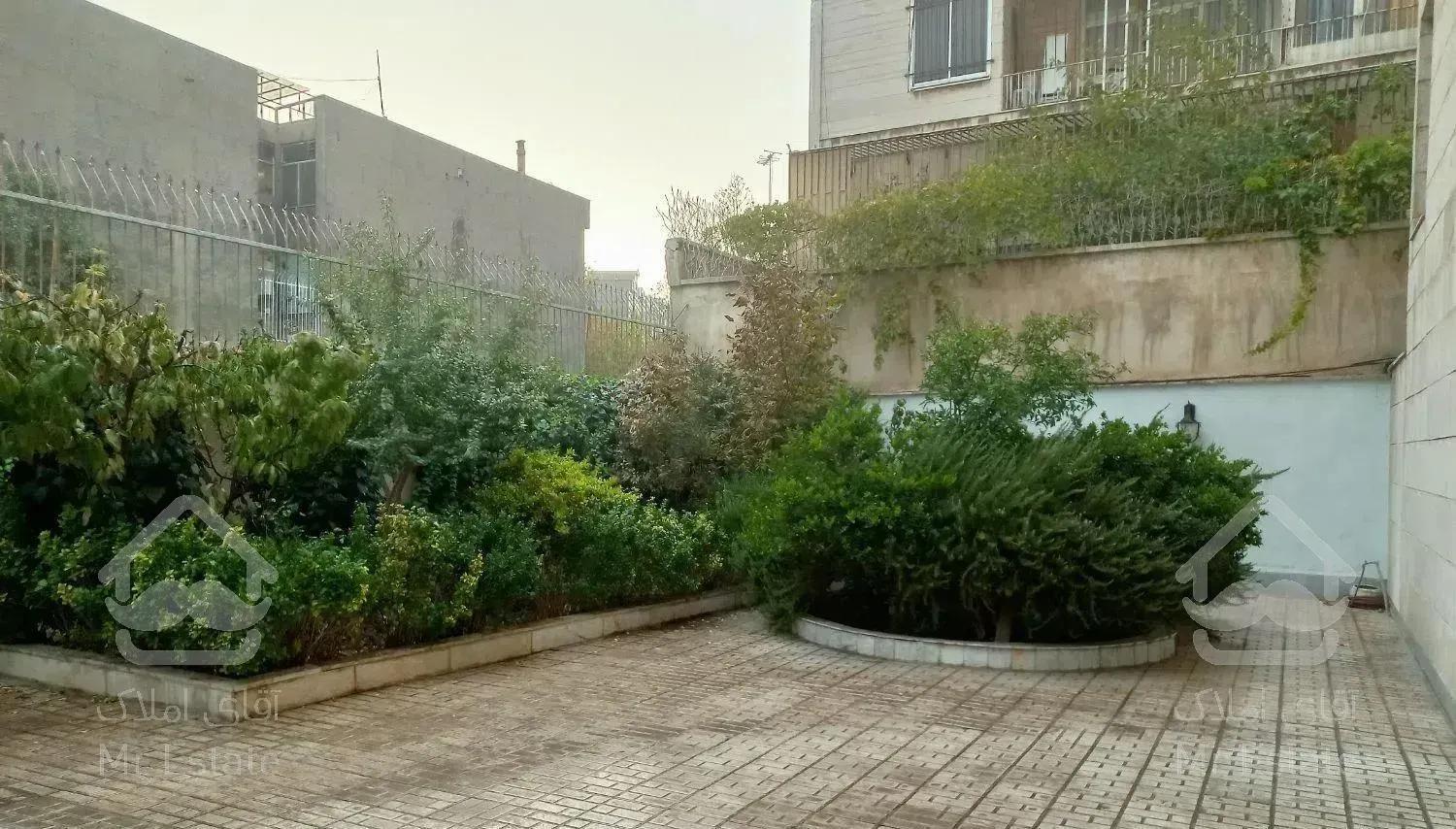 ۱۴۰ متر ۳خ/ ۲ پارکینگ/فول بازسازی/ پارک کوروش