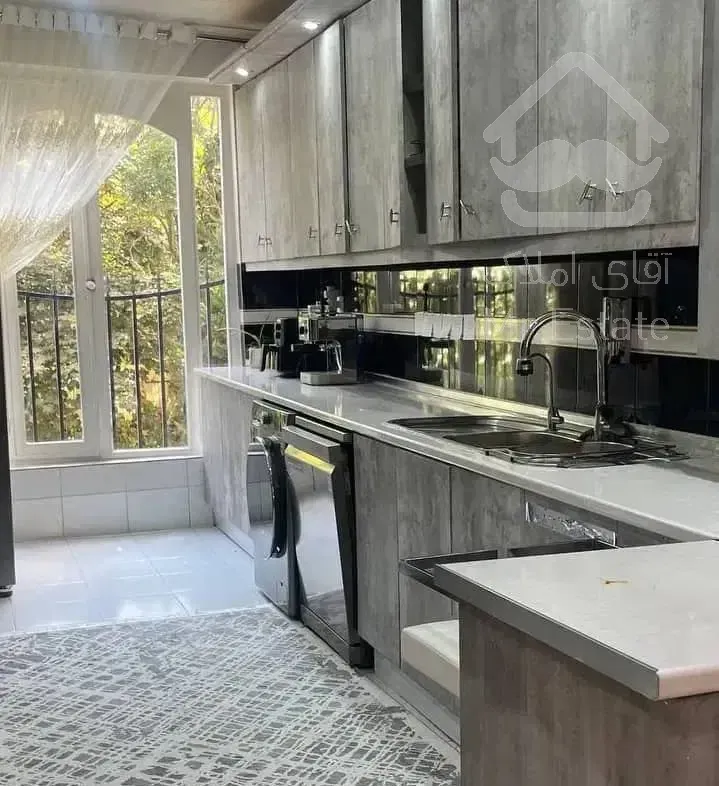 175متر دروس تاپ لوکیشن