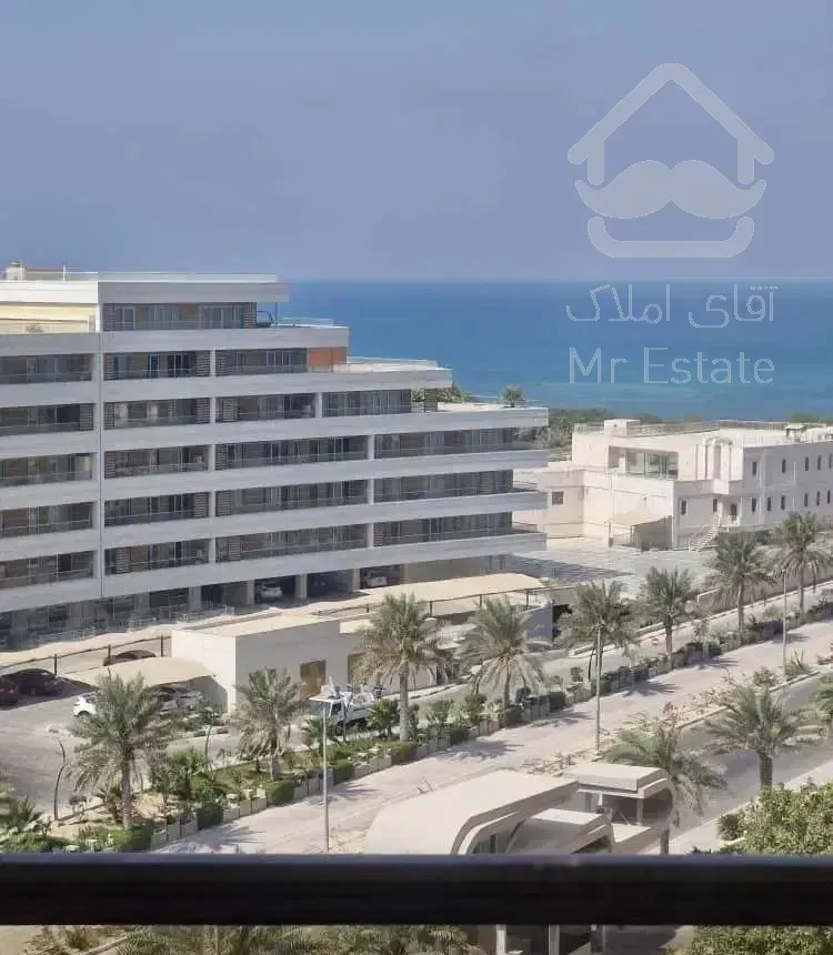 فروش برج برند کرانه ساحلی بادید دریا واحد سه خواب