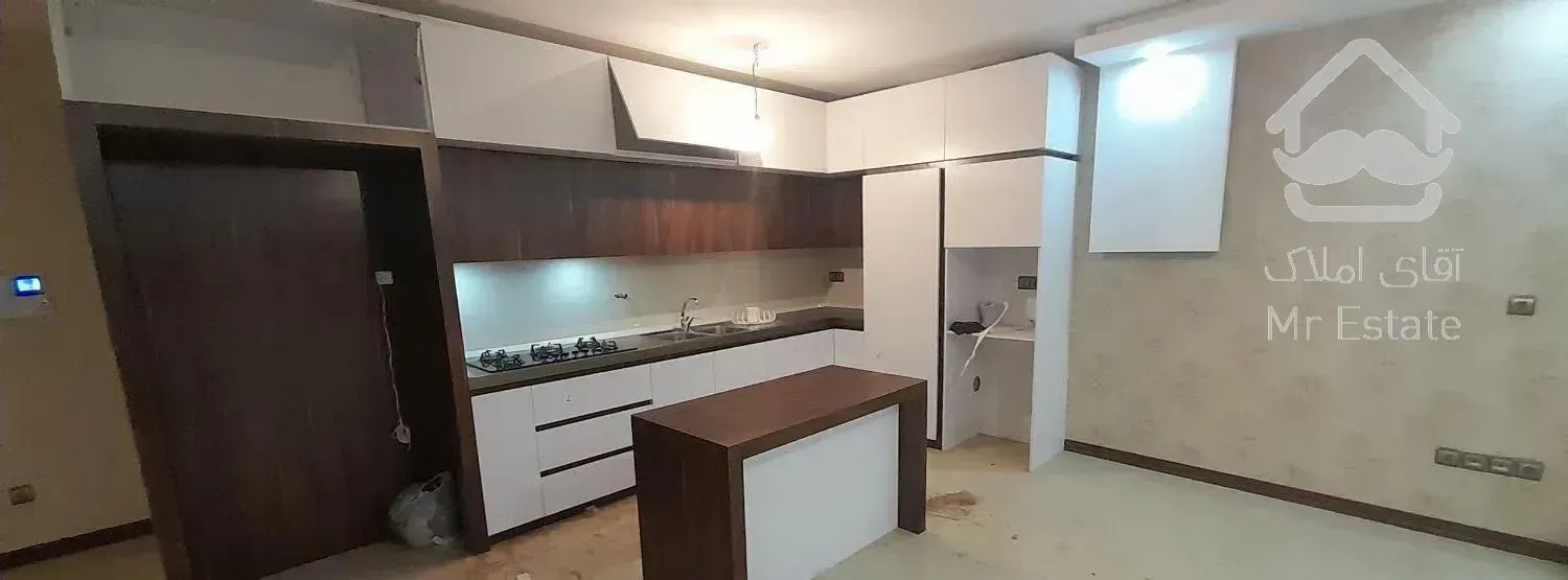 ۳برنور/دوبالکن/متریال برند/کلید نخورده