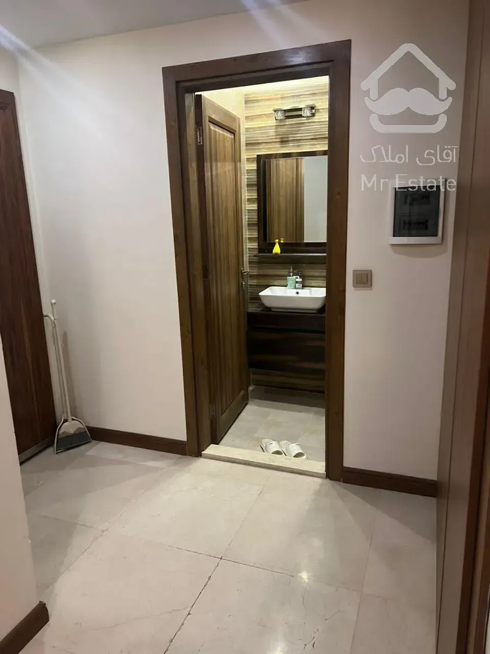 ۱۳۸متری / ۳خواب برندی فاخر و کلاسیک /فلامک شمالی