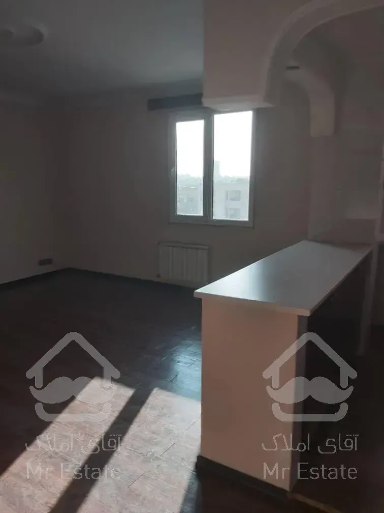 75 متر / دو خواب / طرشت / تاپ لوکیشن