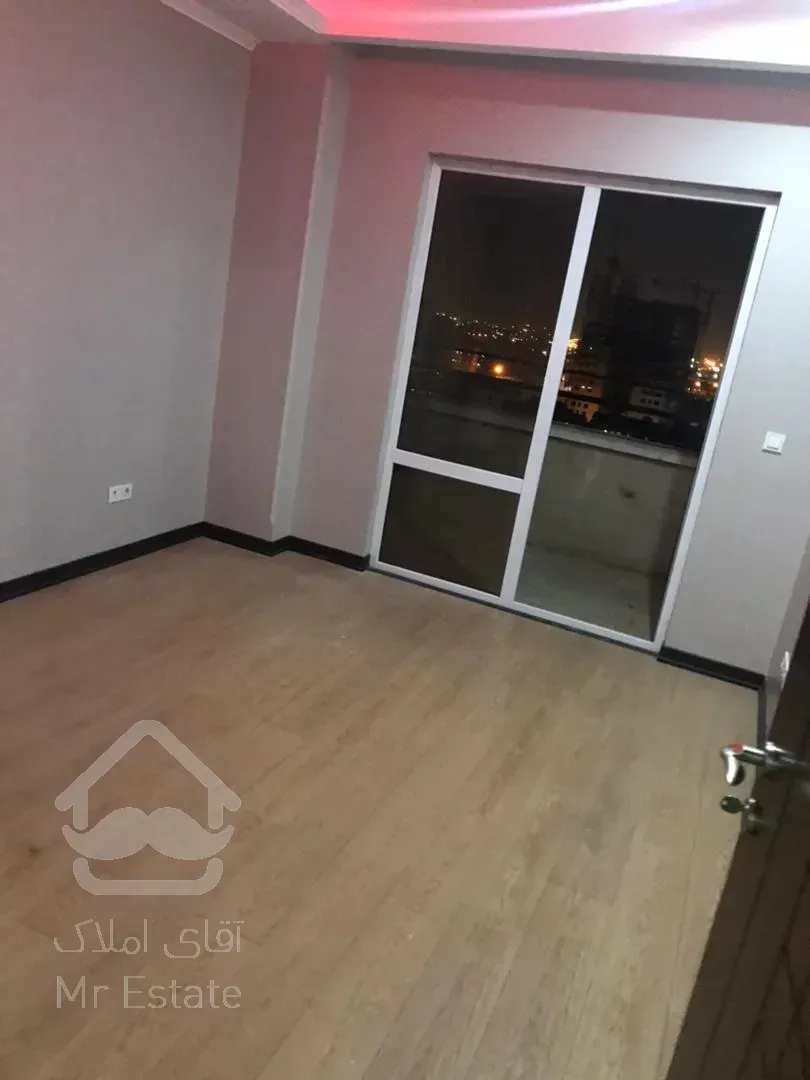 اجاره واحد ۱۳۰ متری برج پارسیا