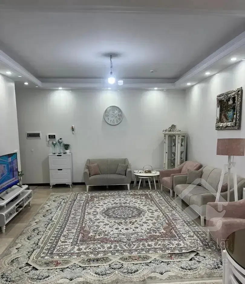 ۷۹متر اپارتمان نوساز فول