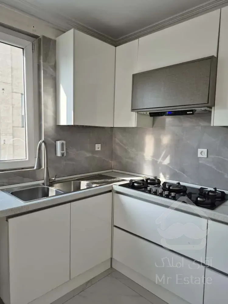 فروش 79 متری هروی