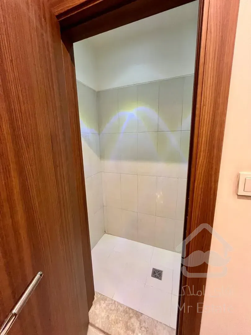 فروش اپارتمان 185 متری زعفرانیه