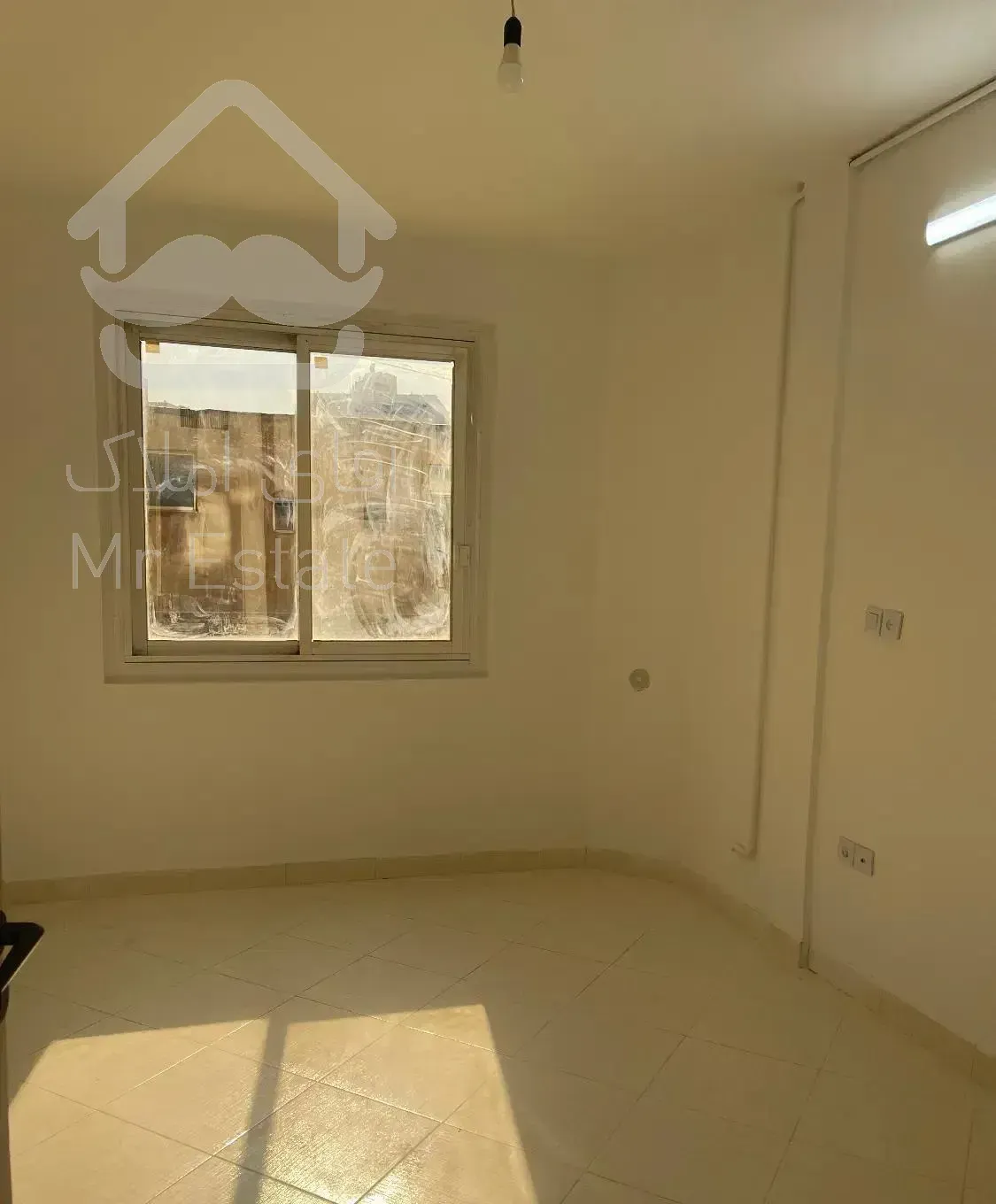 ۶۸متر دو خواب با آسانسور .هفت تیر۱۱.سندششدانگ