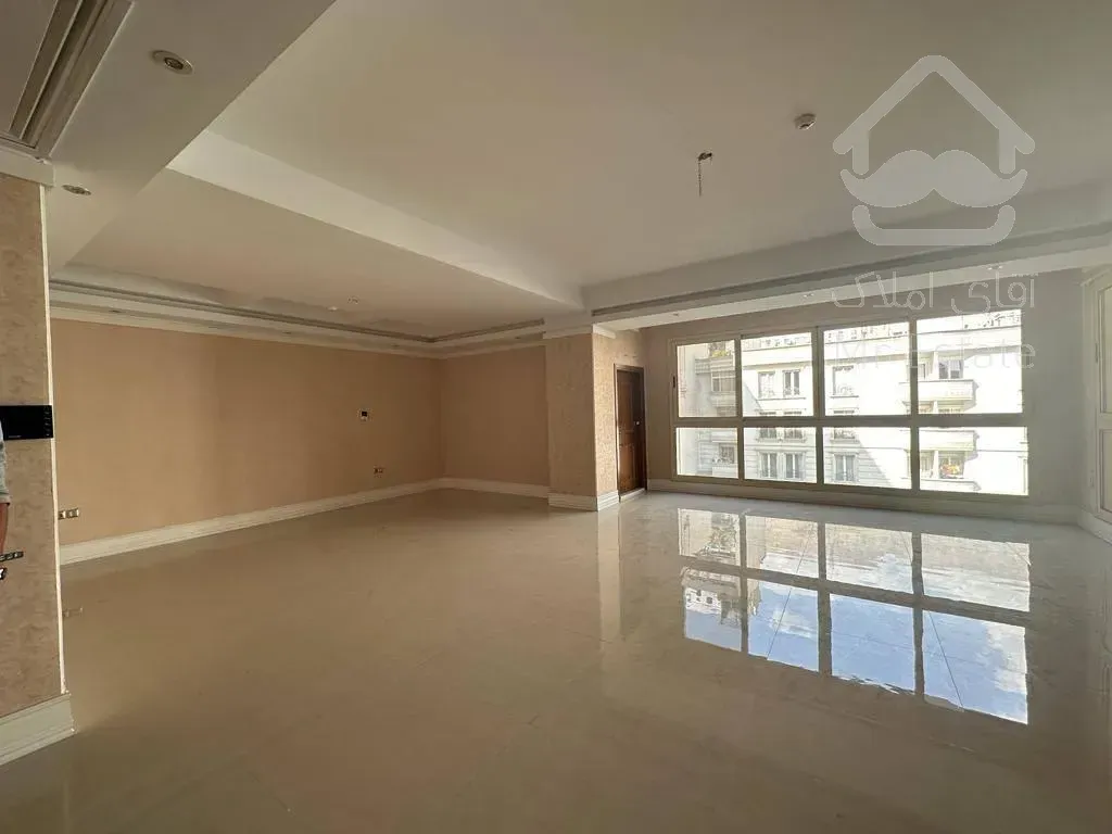 فروش اپارتمان 215 متری ولنجک