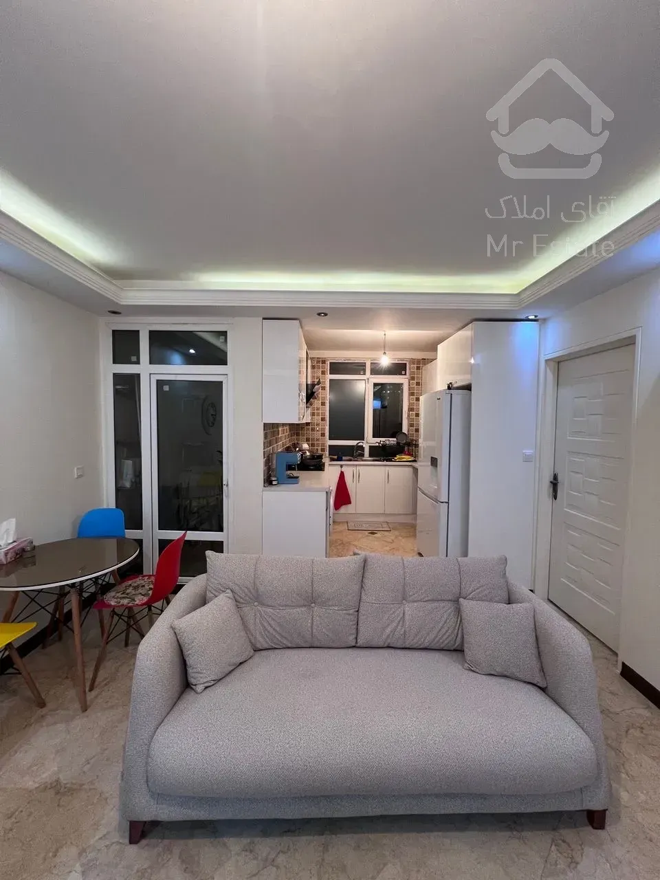 ۸۰متر۲خواب تاپ لوکیشن نور مستقیم