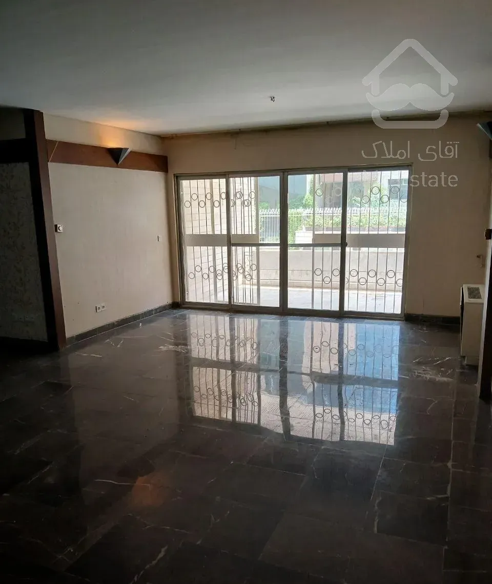 آرژانتین ۲۳۰ متر ۴ خوابه