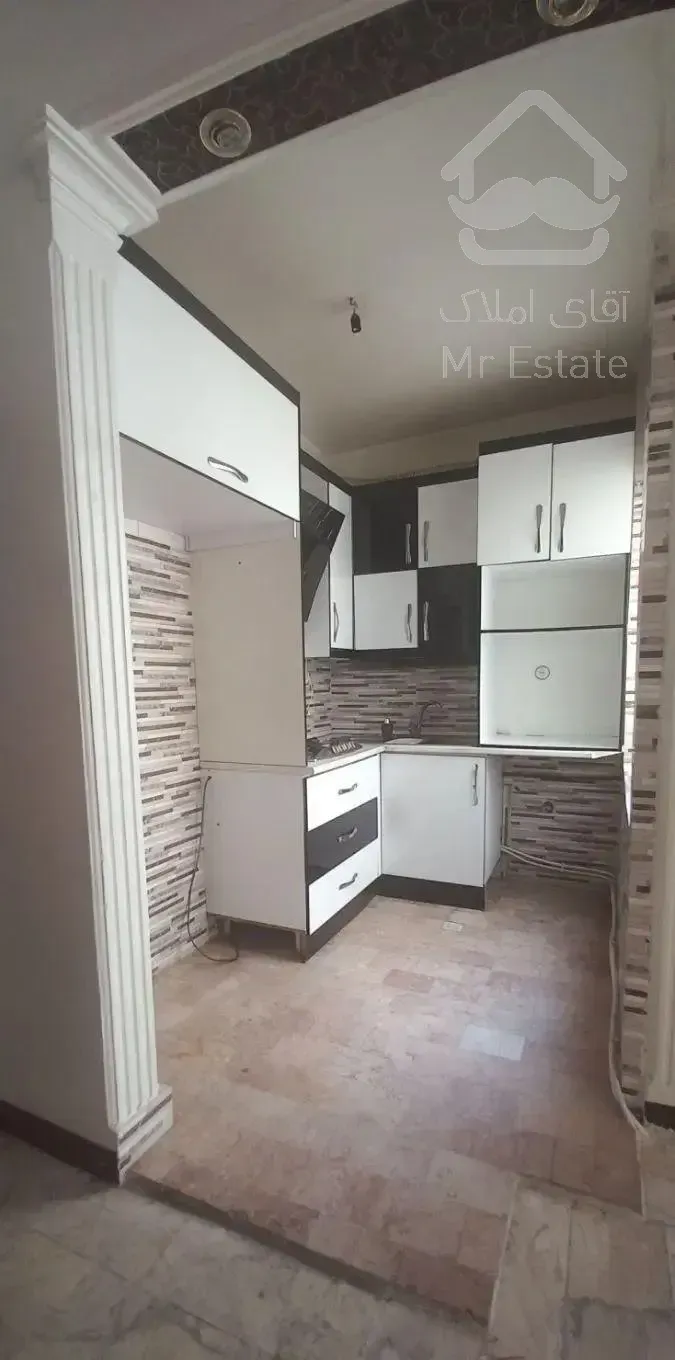 ۶۵مترآلاله شرقی۲خوابه تخلیه فول رهن حتی مجرد