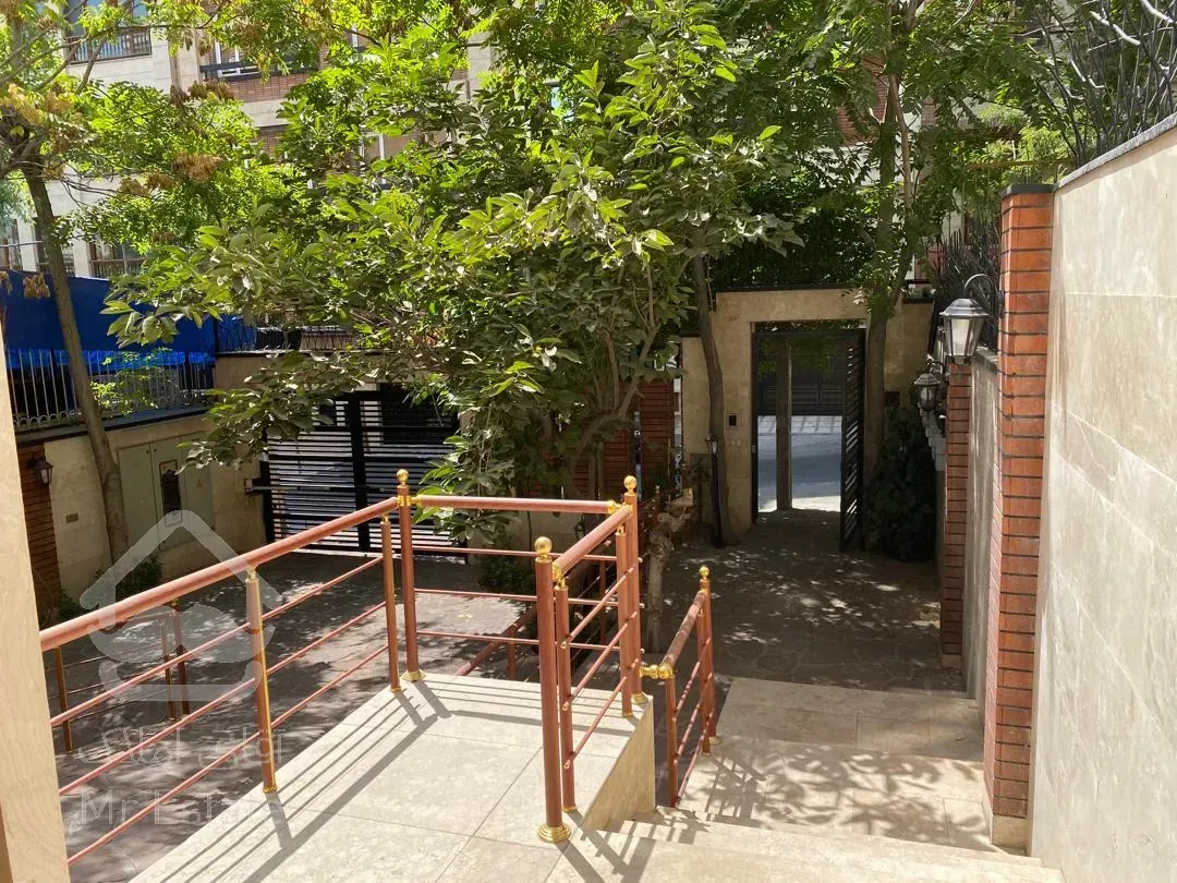 رهن و اجاره 750 متر شریعتی