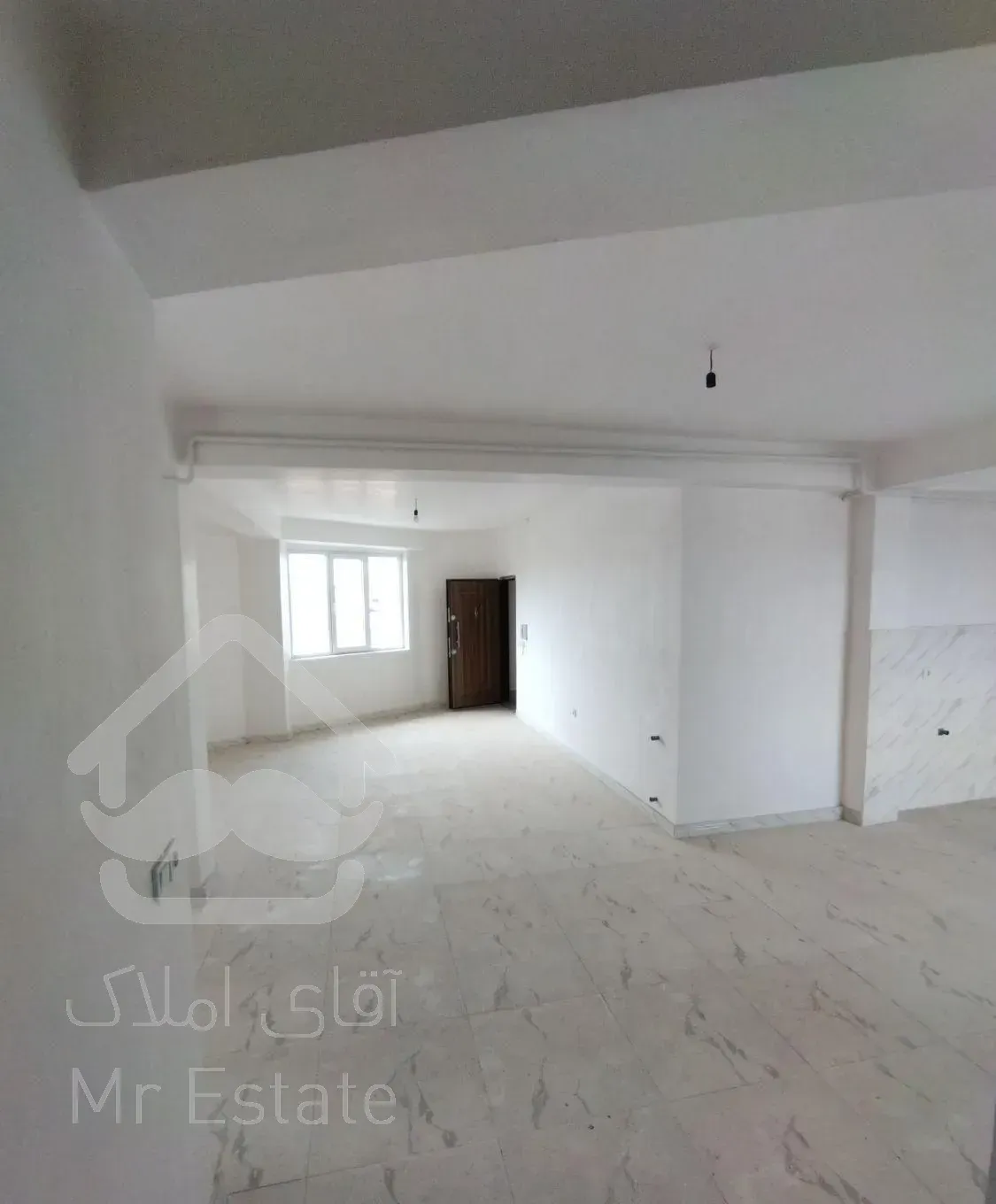 واحد 82متری راه جدا نوساز