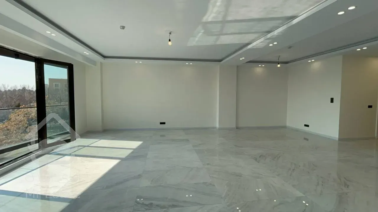 فروش اپارتمان 195 متری محمودیه